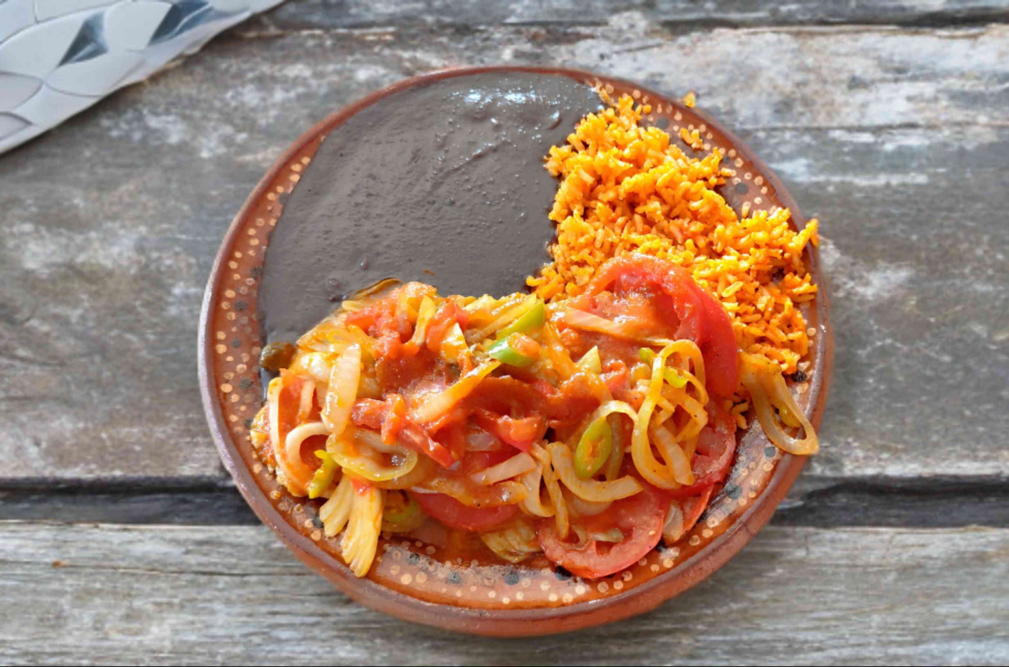 Filete de pescado a la Mexicana